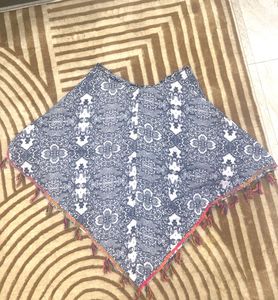 Stylish Blue Patterned Top