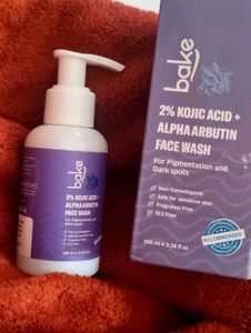 Brightening Face Wash with Kojic Acid - Grab Soon