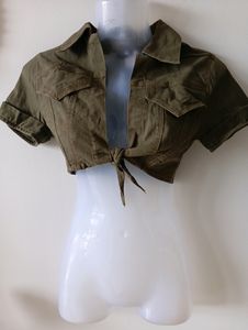Fashion Nova Trendy Cropped Jacket