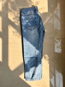 Three Quater Jeans