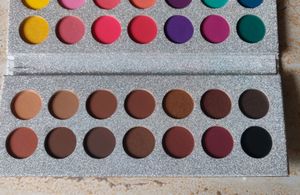 Gorgeous Me Eyeshadow Tray 😍