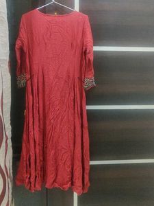 Red Embroidered Kurta