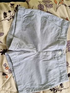 Giordano Striped Slim Shorts