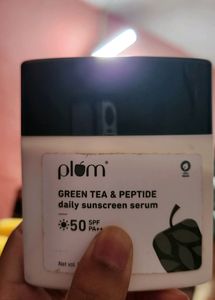 Plum Goodness Green Tea &amp; Peptide Sunscreen Serum