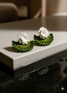 leaf floral Crochet handmade Earrings(New)