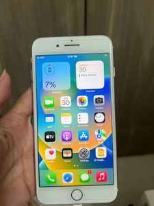 iPhone 8 Plus