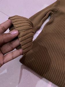 Turtle Neck Top