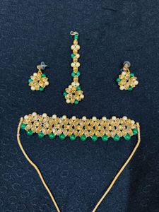 Choker Set