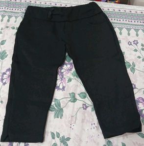 Black Capri Pants