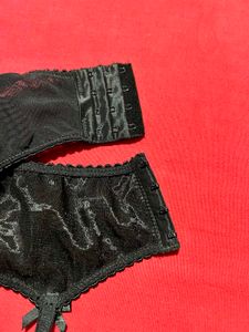 Women Lace Garter Belt