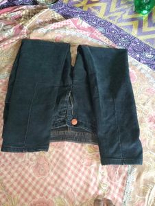 Ripped Black Jeans