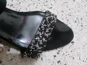 beutiful party wear heels 👠