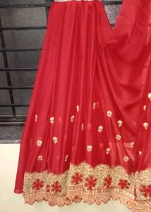 A Beautiful  Saree With Heavy Work X Stiched Blous