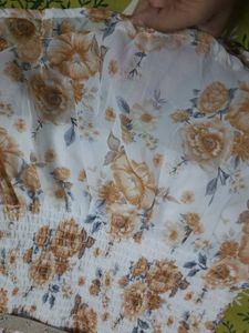 Floral Print Smocked Top