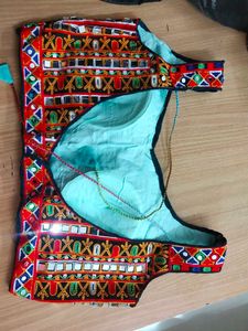 Embroidered Chaniya Choli With 2 Diff Dupattas😍
