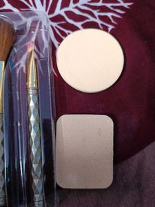 Makeup Tools And Brushes