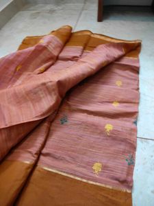Elegant Saree 🌷✨