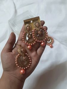 Ethnic Earrings And Maangtika Set With A Free Pendant