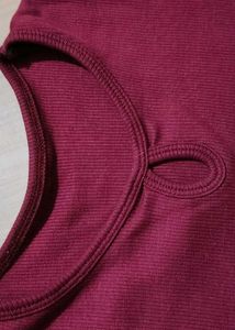 Ribbed Cropped Tee - Burgundy