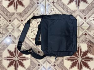 JOHNNIE WALKER HAND + SIDE OFFICE BAG