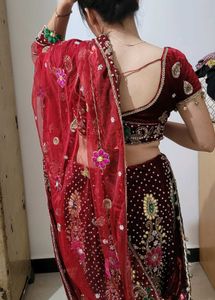Stunning Red Bridal Lehenga Set – Full Embroidery
