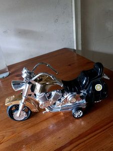 Motorcycle Showpiece