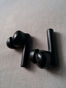Oppo enco 2 Buds Without Case