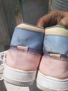 Pearl &amp; Shell Embellished Slides