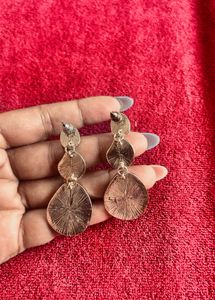 Set Of 2 Earings Luxury Brand Avant Garde
