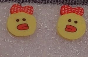 6 Stud Earrings
