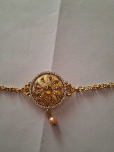 Elegant Gold-Tone Bracelet