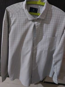 Huntley Checkered Dress Shirt