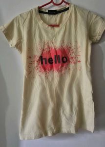 "Hello" Graphic Tee – Say It Loud