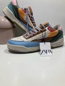 ZARA ORIGINAL SNEAKERS 42 Size