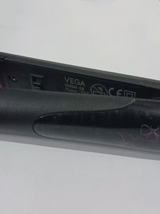 Vega- Hair Straightener VHSH-18 (Under Warranty)