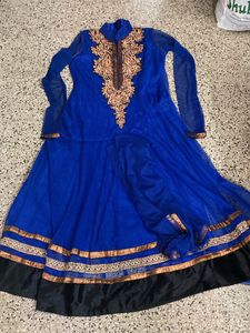 Preloved Blue Anarkali Kurta And Dupatta For Grabs