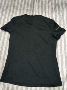 women&#39;s Gym wear t shirt
