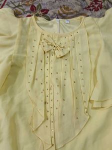 A Good Girly Top