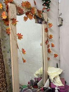 Used Dressing Table / Mirror