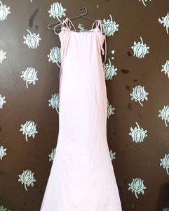 pink dress