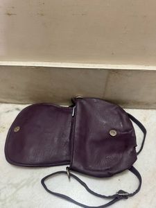 Madame Sling Bag