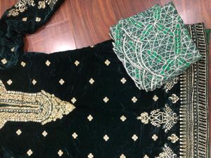 Elegant Green Velvet Kurta Set