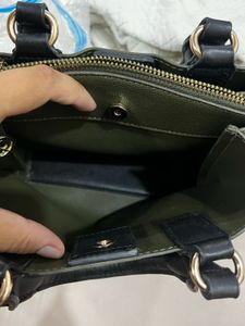 Cover Story Bag