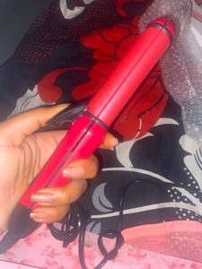 Pink straightener