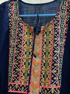 Elegant Embroidered Kurti