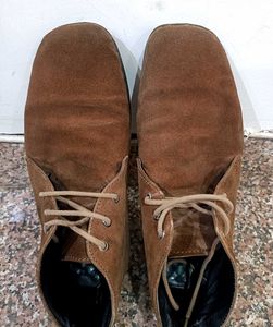 Stylish Suede Leather Boots + Spray Polish