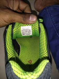 Reebok Shoes For Men (Uk 7)
