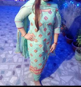 Only One Time Used Kurti Set With Dupatta