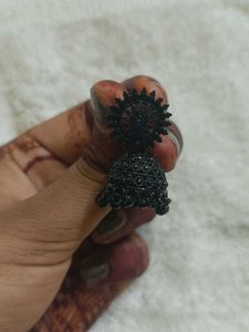 black earring