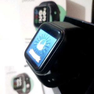 Pebble Smartwatch Fitness Tracker